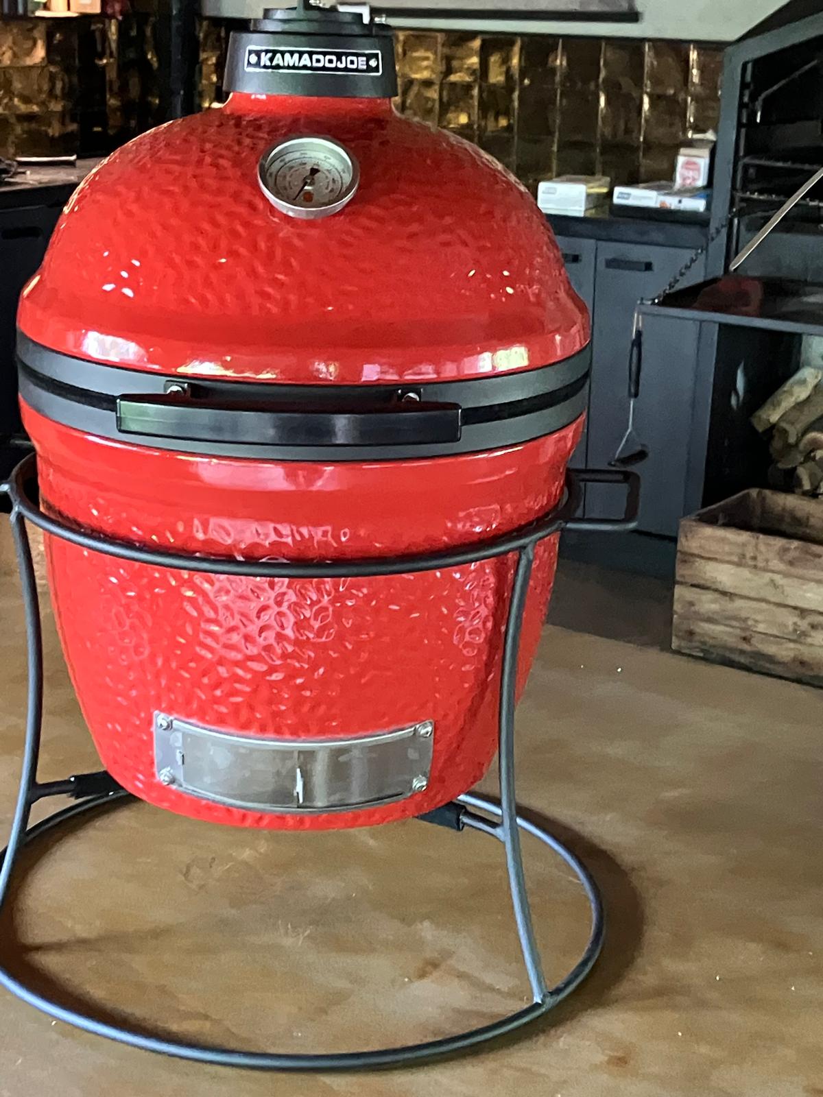 Kamado Joe Junior 2x gebruikt in demo's