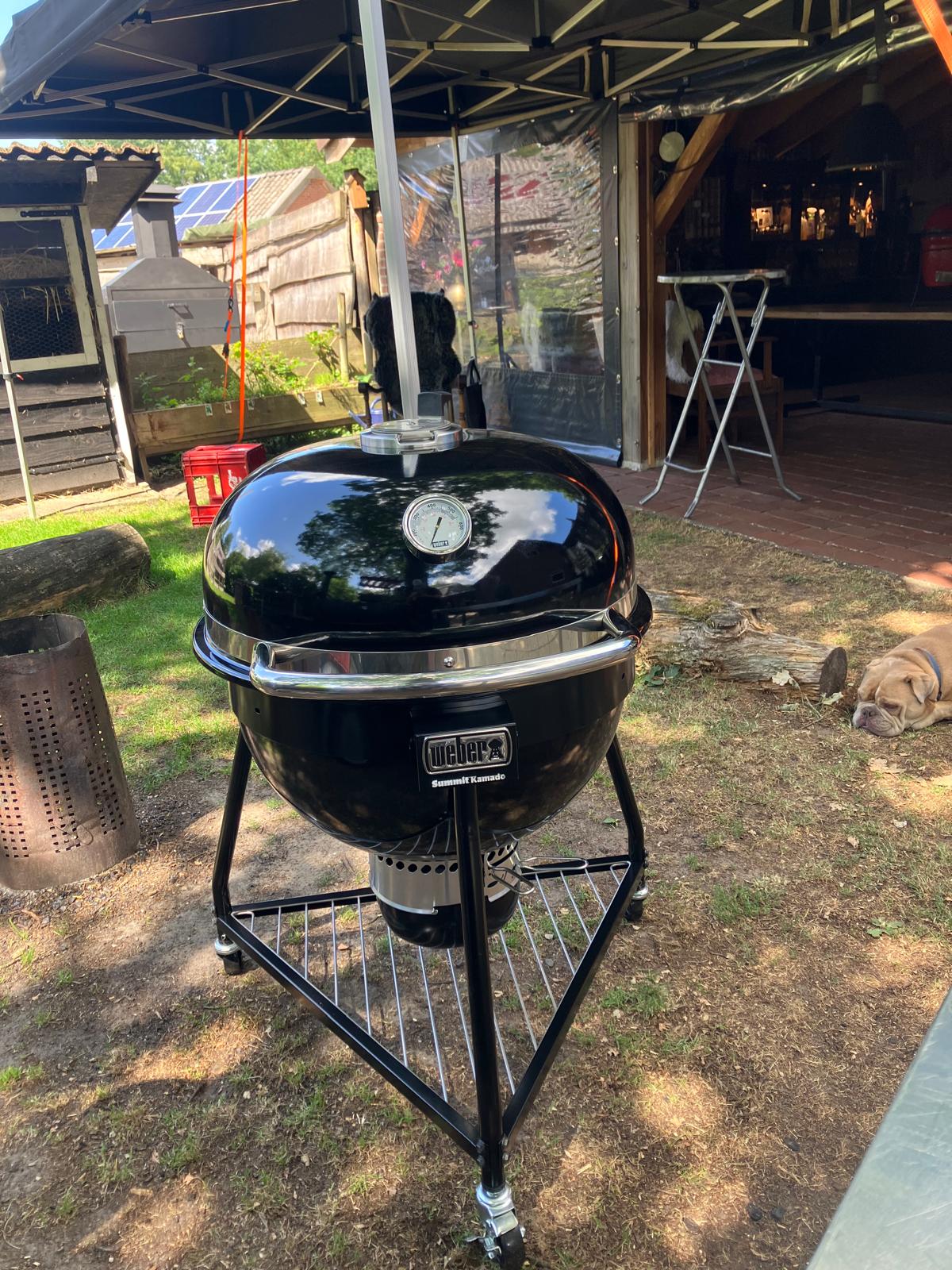 Weber Summit E6 gebruikt